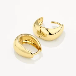 Outlet Dome Huggie Hoops in Gold Best Selling Gifts | Best Friend Gifts