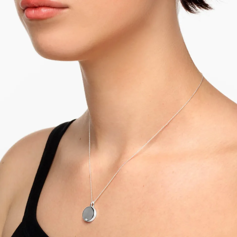 Fashion Engravable Circle Flip Locket Necklace in Silver Best Selling Gifts | Gifts For Her