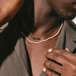 Hot Engravable Horizontal Bar Necklace in Gold Best Selling Gifts | Best Friend Gifts