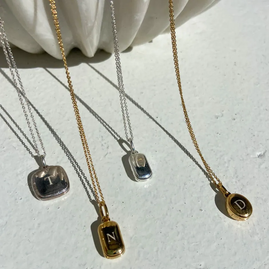 Clearance Engravable Rectangle Locket Necklace in Silver Best Selling Gifts | Engravable Jewellery