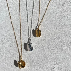Sale Engravable Rectangle Locket Necklace in Gold Best Selling Gifts | Engravable Jewellery