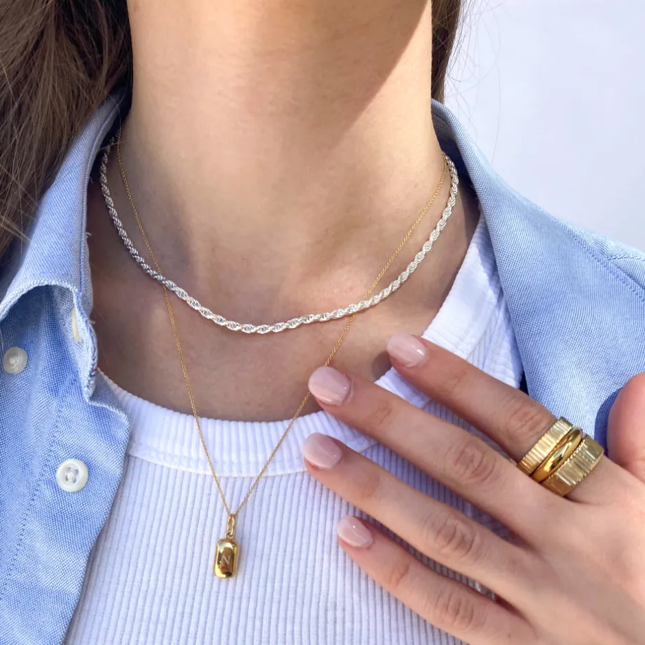 Sale Engravable Rectangle Locket Necklace in Gold Best Selling Gifts | Engravable Jewellery
