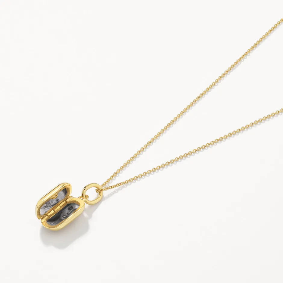 Sale Engravable Rectangle Locket Necklace in Gold Best Selling Gifts | Engravable Jewellery