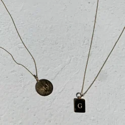 Discount Engravable Rectangle Necklace in 10k Gold Bridal Gifts | Best Friend Gifts