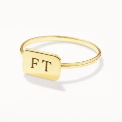 Hot Engravable Rectangle Ring in 10k Gold Bridal Gifts | Best Friend Gifts