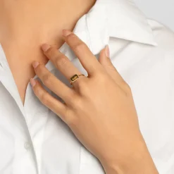 Hot Engravable Rectangle Ring in 10k Gold Bridal Gifts | Best Friend Gifts
