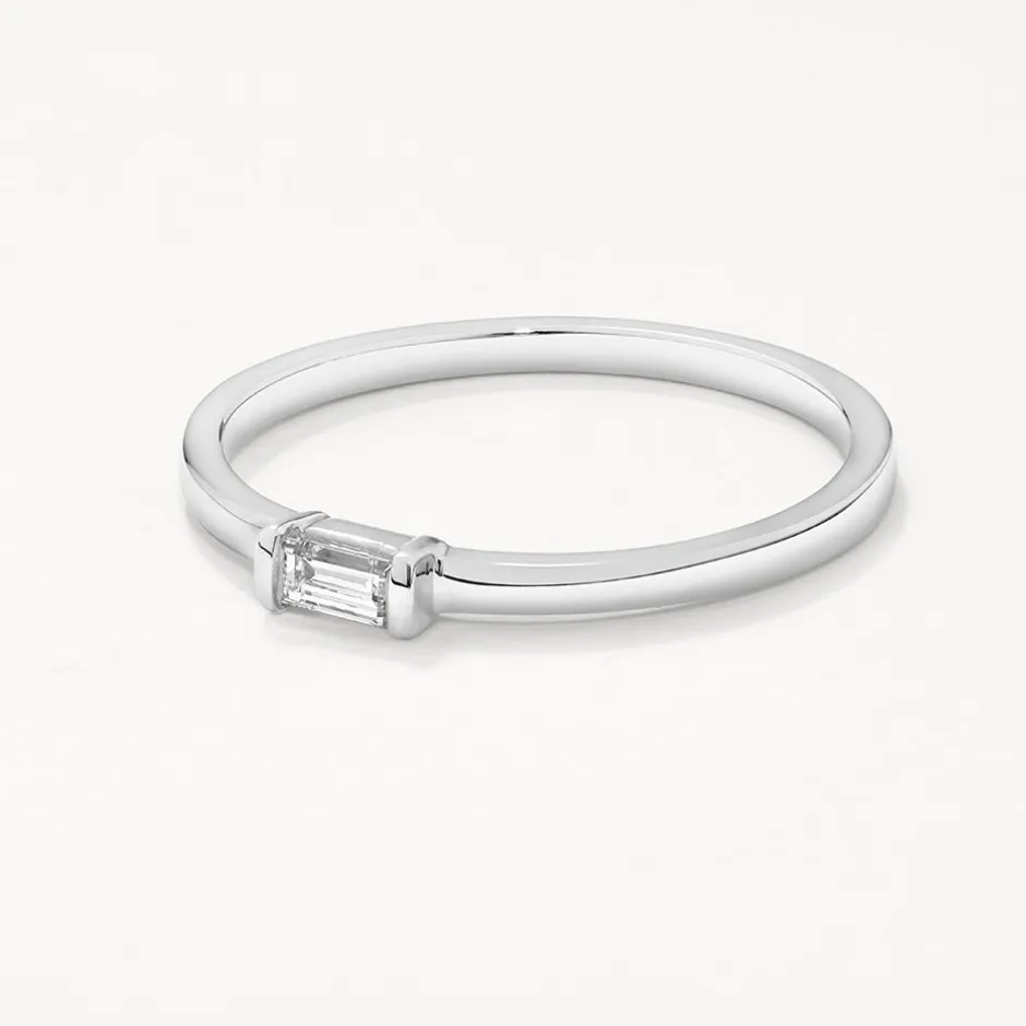 Outlet Laboratory-Grown Diamond Baguette Solitaire Ring in Silver Gifts For Her | Under $500