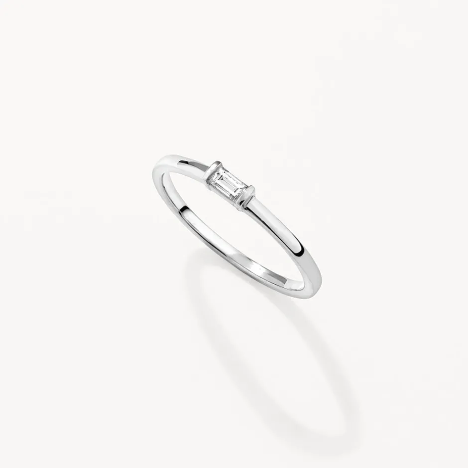 Outlet Laboratory-Grown Diamond Baguette Solitaire Ring in Silver Gifts For Her | Under $500