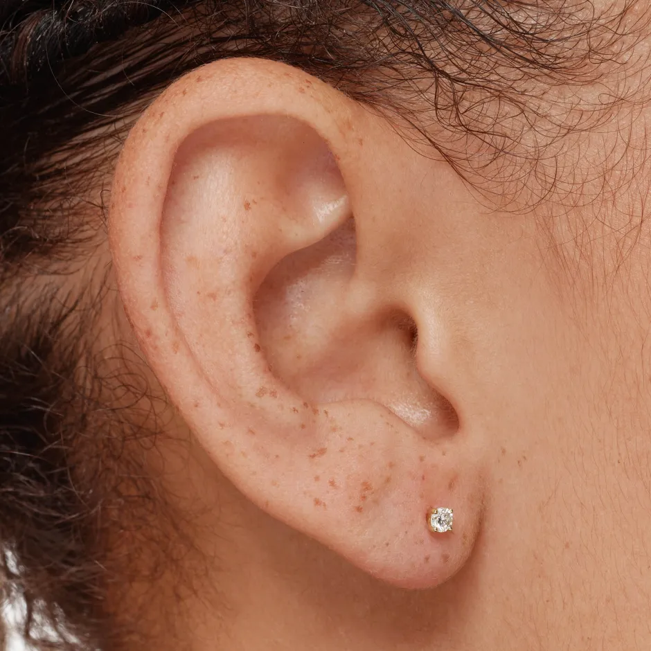 Best Laboratory-Grown Diamond 0.15ct Round Stud Earrings in 10k Gold Luxe Gifting | Laboratory-grown Diamonds