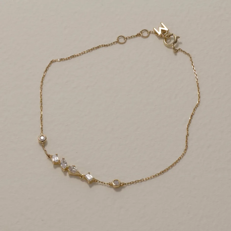 Best Medley x Dinnara Lab-Grown Diamond 0.25ct Station Bracelet in 10k Gold Luxe Gifting | Laboratory-grown Diamonds