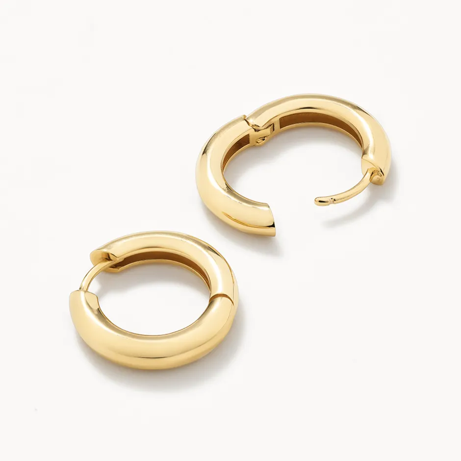 Online Midi Curve Hoop Earrings in Gold Best Friend Gifts | Under $150