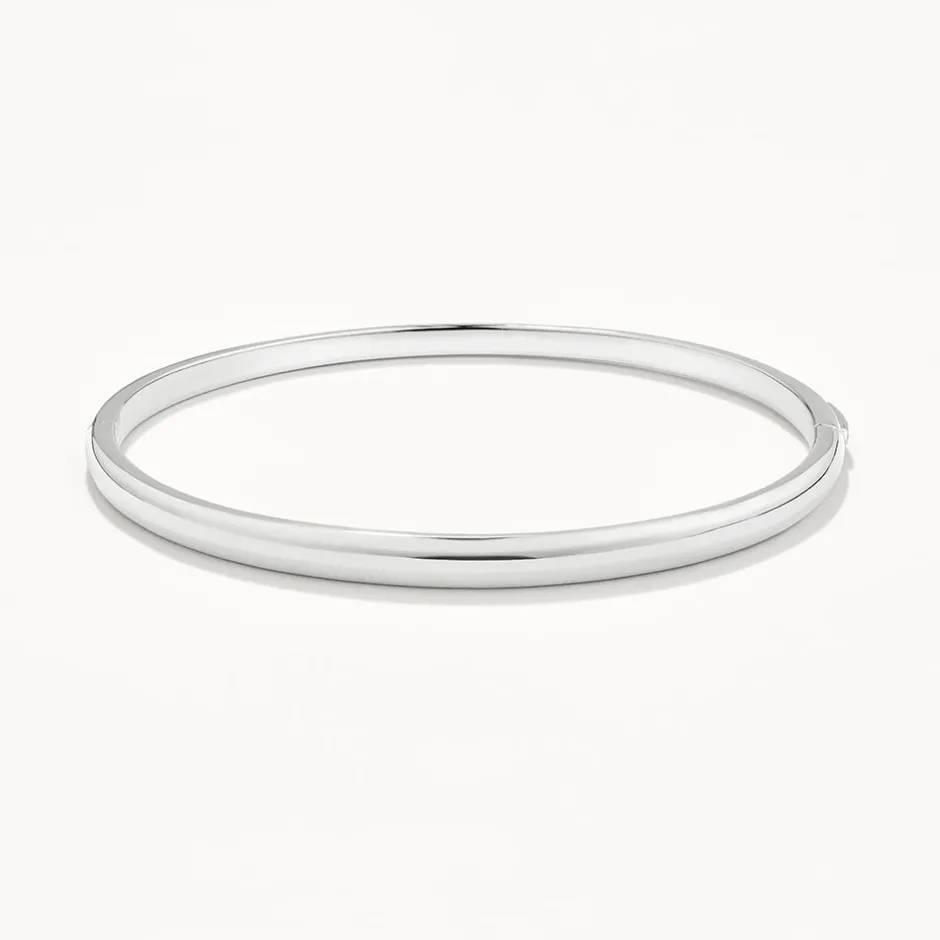 Hot Polished Plain Bangle in Silver Family Gifts | Best Friend Gifts