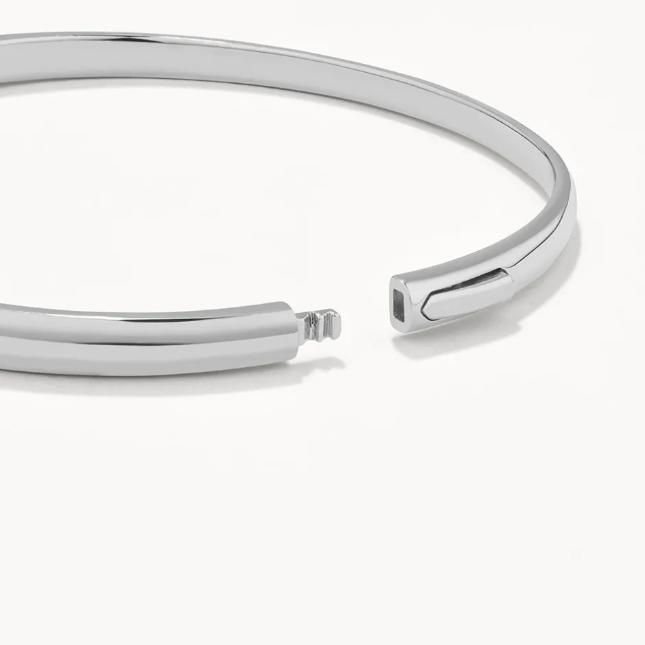 Hot Polished Plain Bangle in Silver Family Gifts | Best Friend Gifts