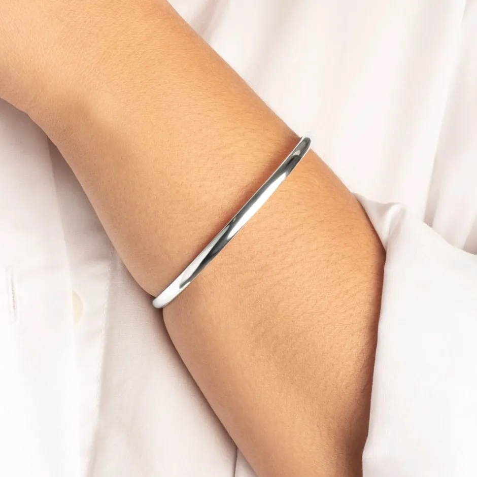 Hot Polished Plain Bangle in Silver Family Gifts | Best Friend Gifts