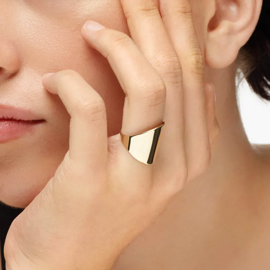Fashion Tapered Barrel Ring in 10k Gold Under $500 | 10k Gold